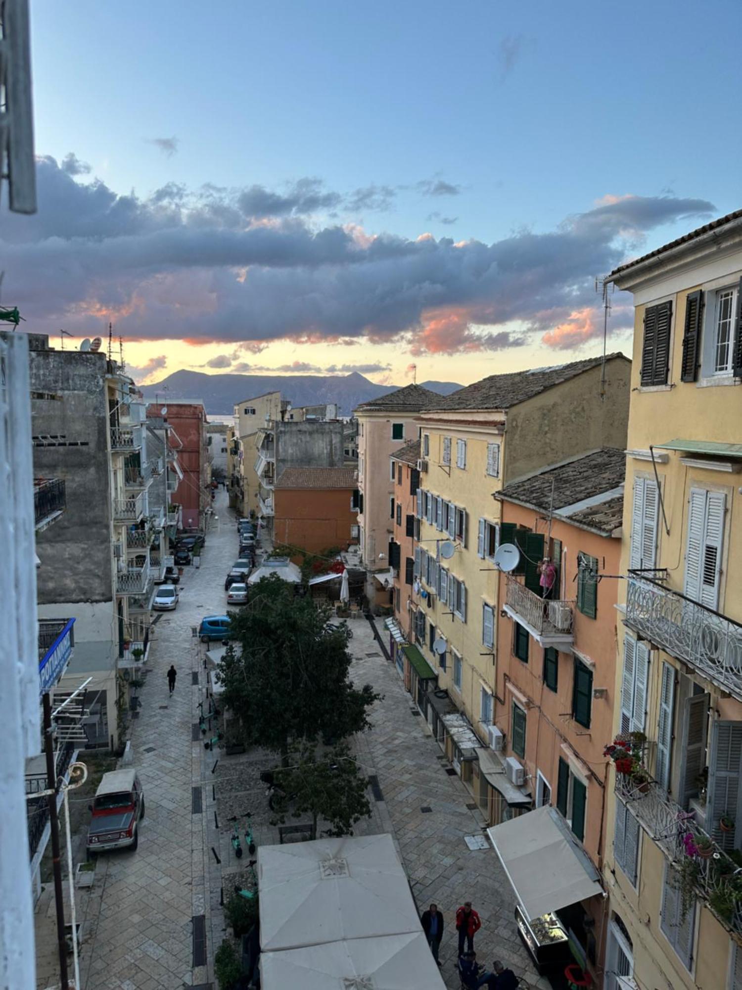 Semeli Old Town Corfu Retreat With Amazing Views Apartment Bagian luar foto